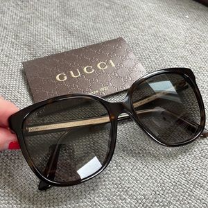 Gucci Women’s Brown Tortoise Sunglasses